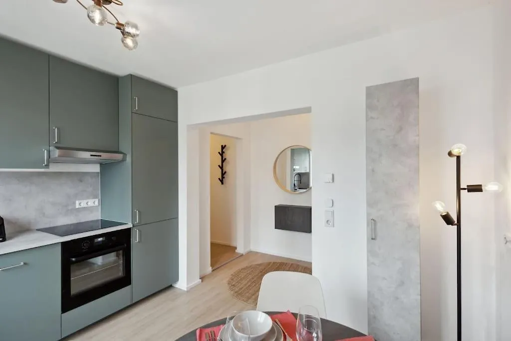Modern And Stylish Accommodation In Augsburg 0*,