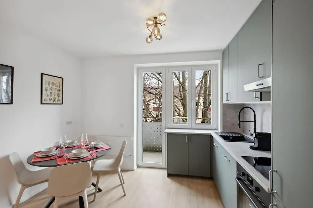 Modern And Stylish Accommodation In Augsburg Lägenhet